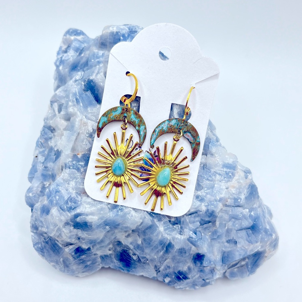 Aquamarine dangle earrings